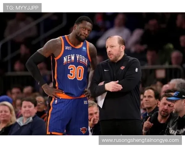 兰德尔第三节发力砍下28分助力球队逆转展现二当家风采